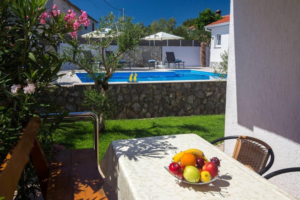 Adria-Holiday House With A Private Pool In Krk Kornić Eksteriør billede